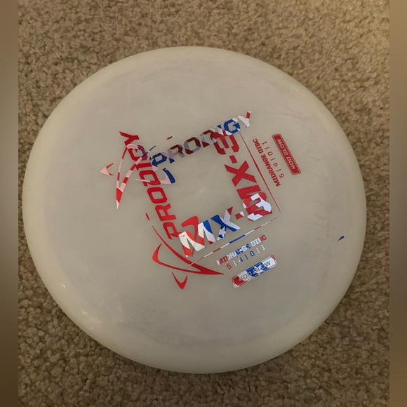 Disc Golf Set (5 discs) - Picture 4 of 6